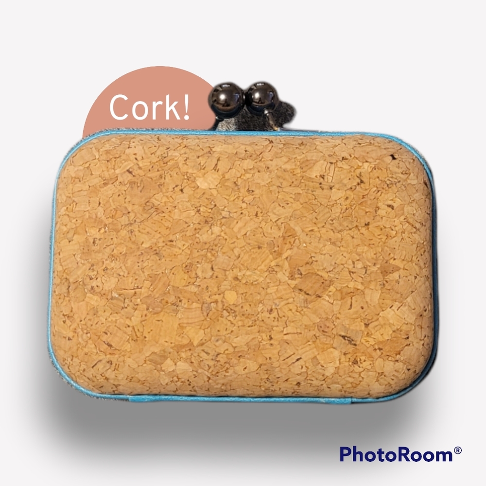 Cork clutch bag